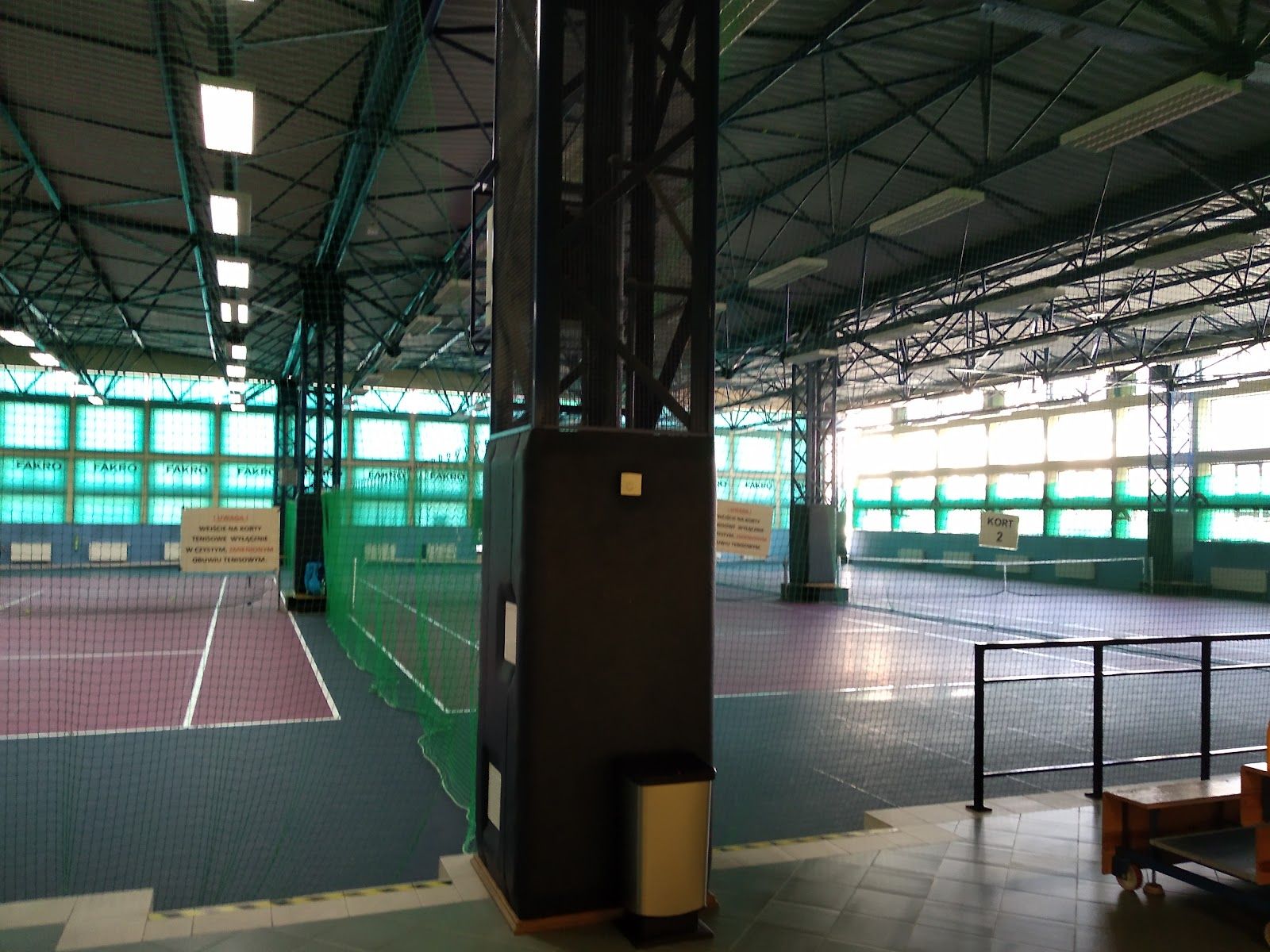 Korty Squash "Czyżyny" na Politechnice Krakowskiej — zdjęcie kortu