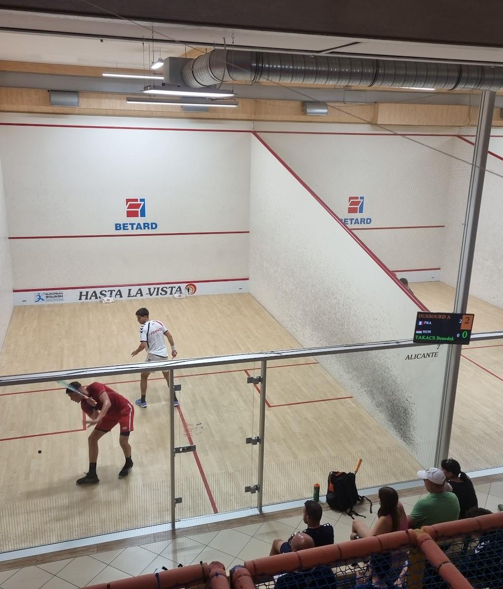 Hasta la vista — kort Squash w Wrocławiu