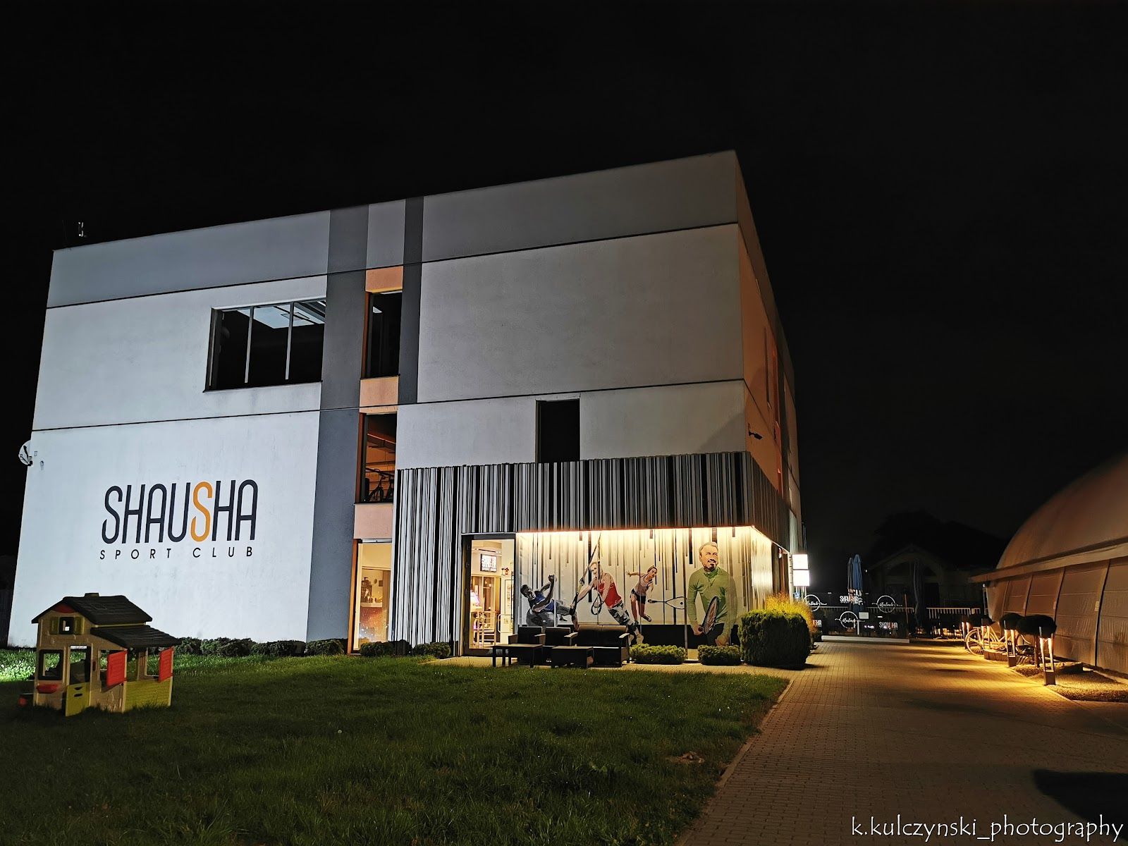Shausha Sport Club — zdjęcie kortu