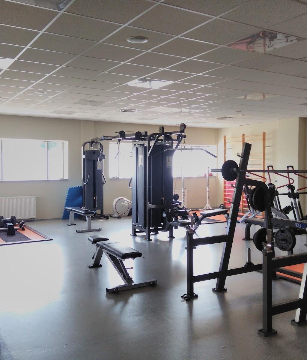 Hala Widowiskowo-Sportowa z Pływalnią Lega — kort Squash w Olecko