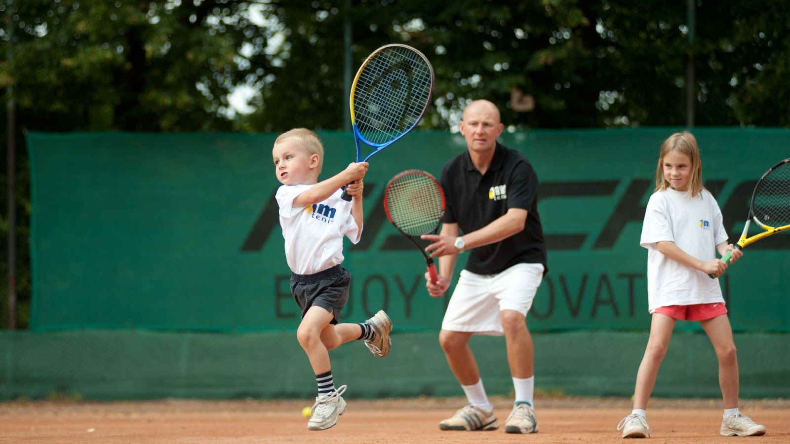AM Tenis — zdjęcie kortu