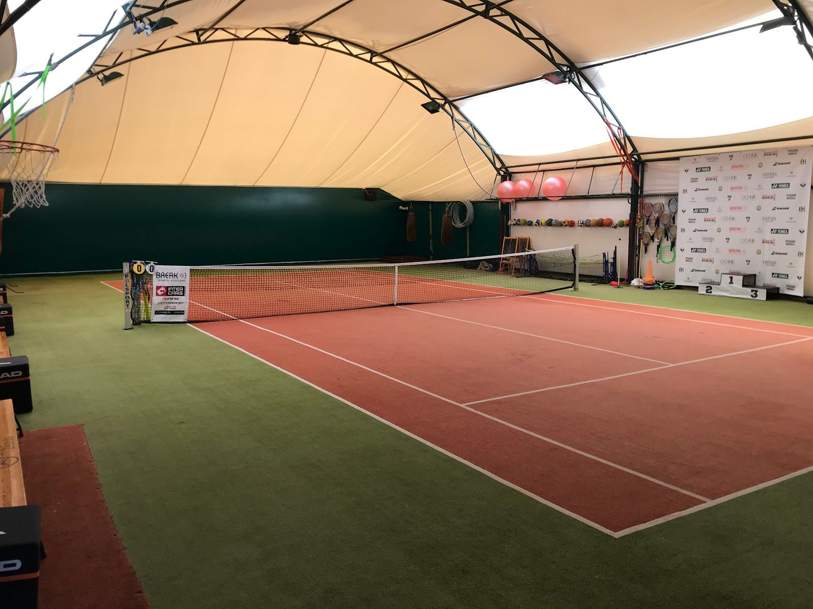 Szkoła Tenisa Break — zdjęcie kortu
