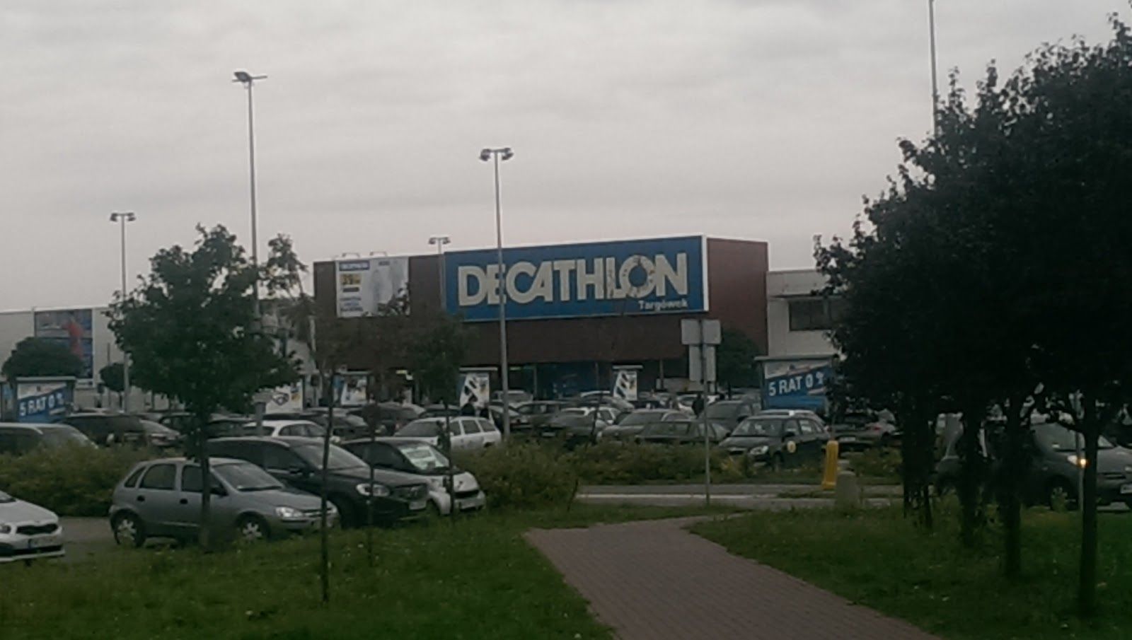 DECATHLON Targówek — zdjęcie kortu