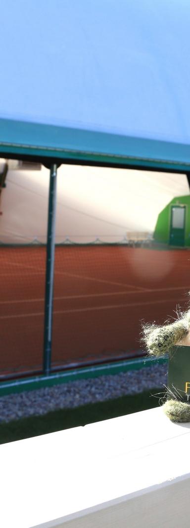 Forest Tennis Club — obiekt sportowy, Bobrowiec