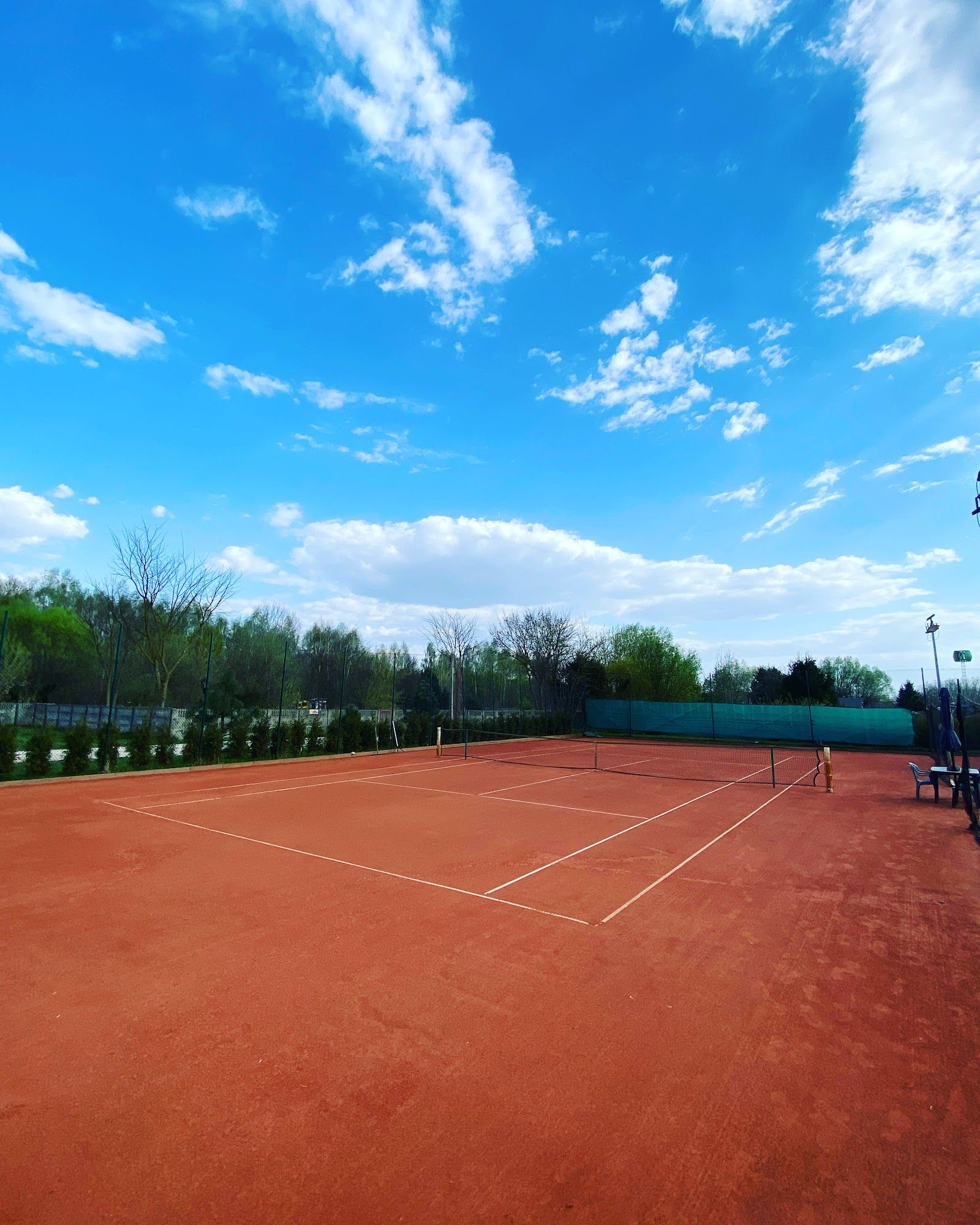 Tenis Kiełpin — zdjęcie kortu