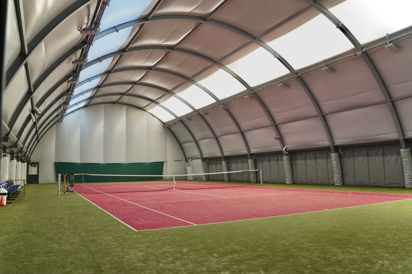 KUL TENIS & SQUASH — zdjęcie kortu