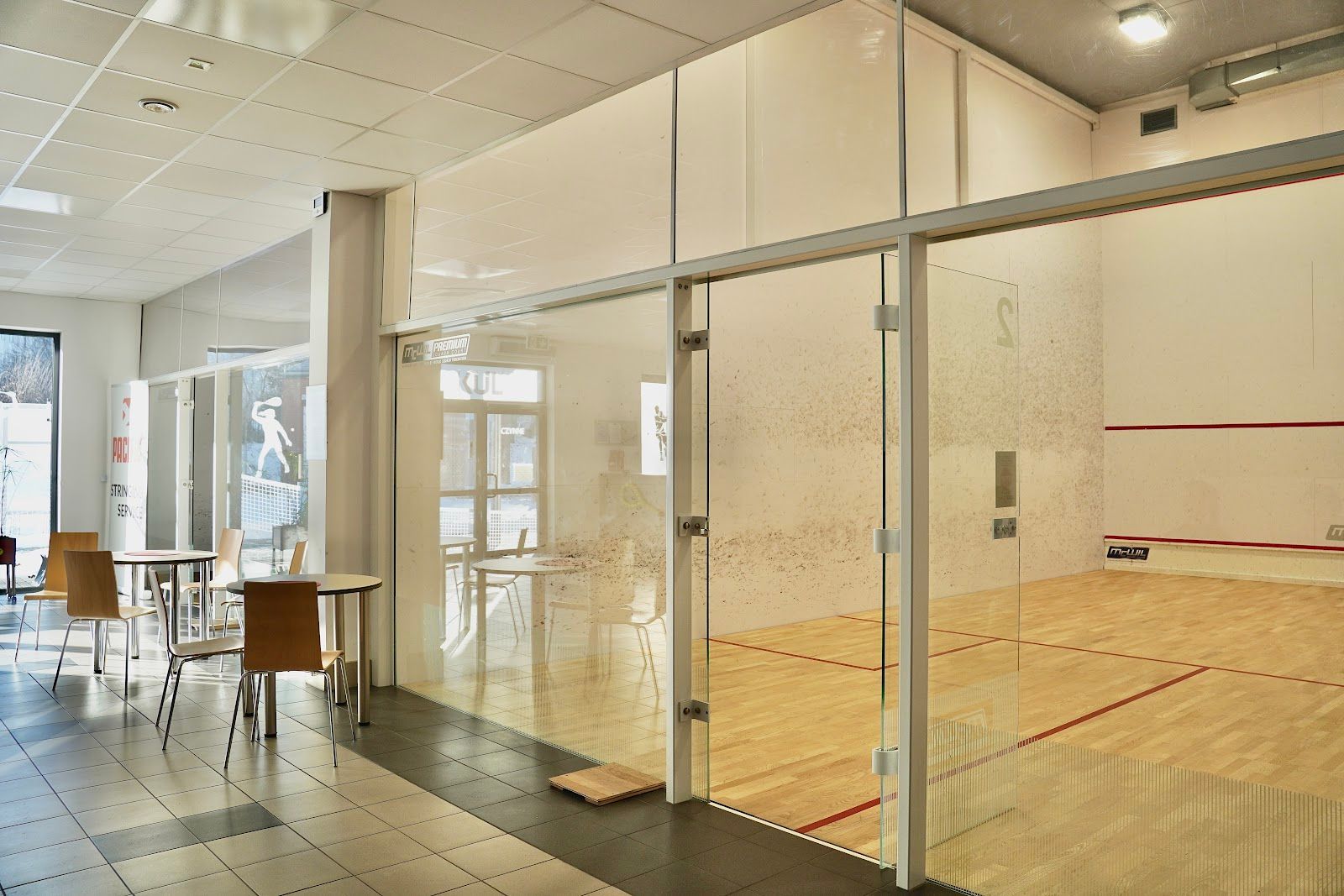 KUL TENIS & SQUASH — zdjęcie kortu
