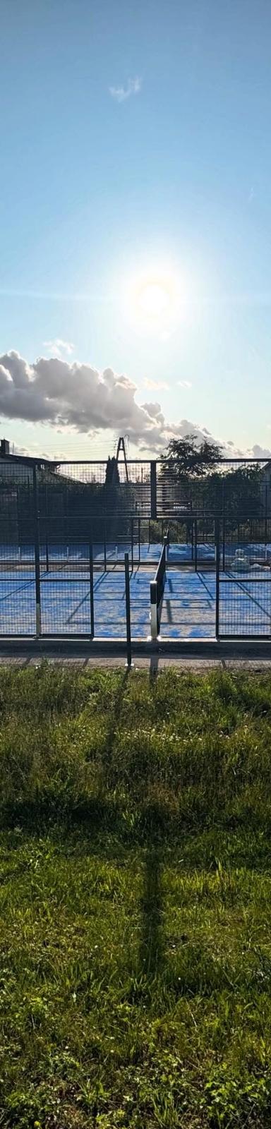 LEO PADEL — obiekt sportowy, Trąbki Wielkie
