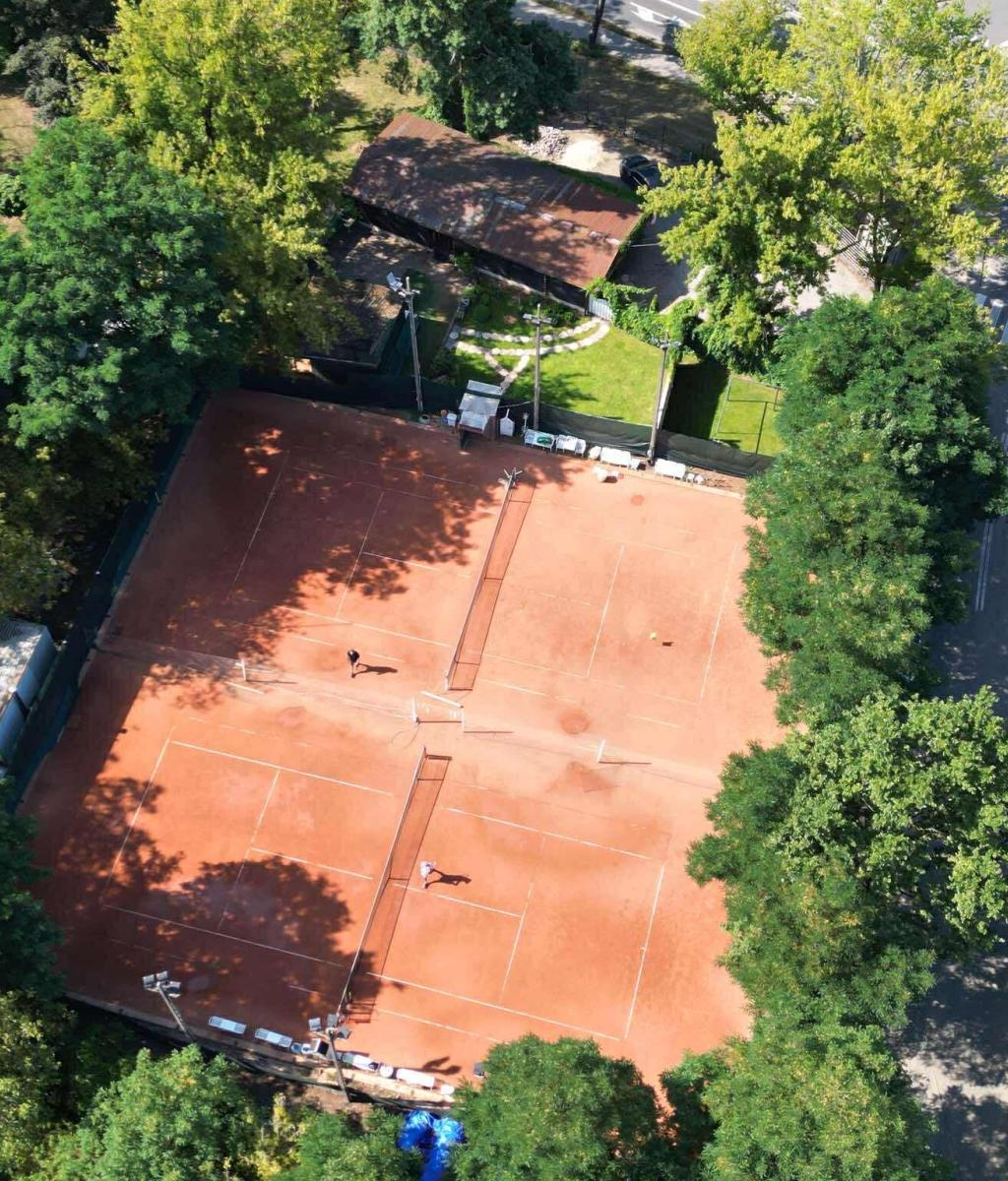 Klub Tenisowy PASJA — kort Tenis w Warszawie
