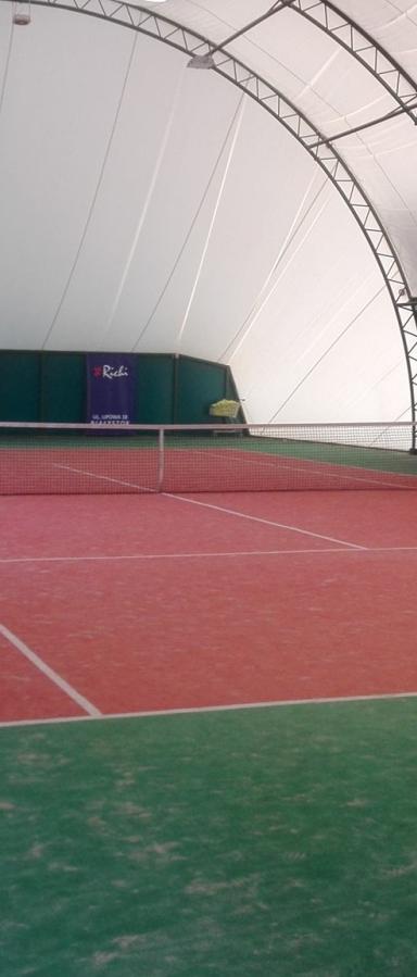 Centrum Tenisowe Richi — obiekt sportowy, Białystok