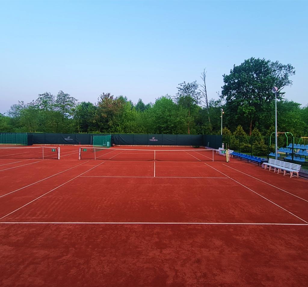 Tennis Pro Piaseczno — kort Tenis w Piasecznie