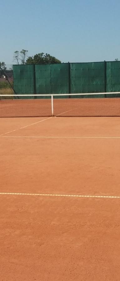 Trąbki Małe — obiekt sportowy, Trąbki Małe