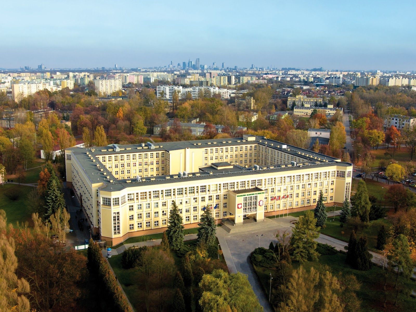 WAT — zdjęcie kortu