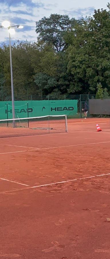 Centrum Tenisowe Zwierzyniec — obiekt sportowy, Białystok