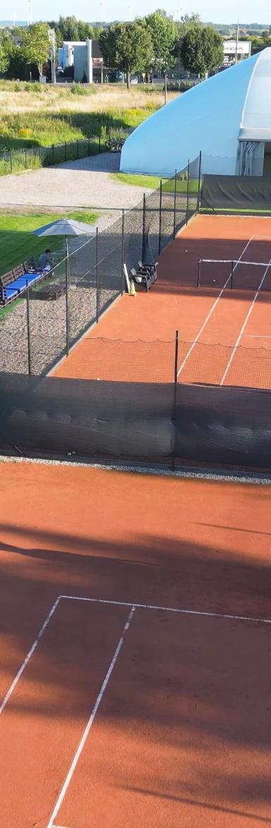 CENRTUM RAKIETOWE Tulimowscy — kort Badminton w Słupsku