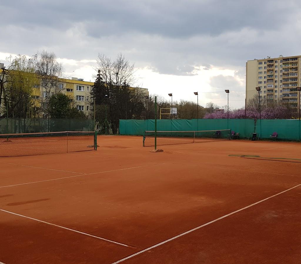 Forehand Krakowska Szkoła Tenisa — kort Tenis w Krakowie