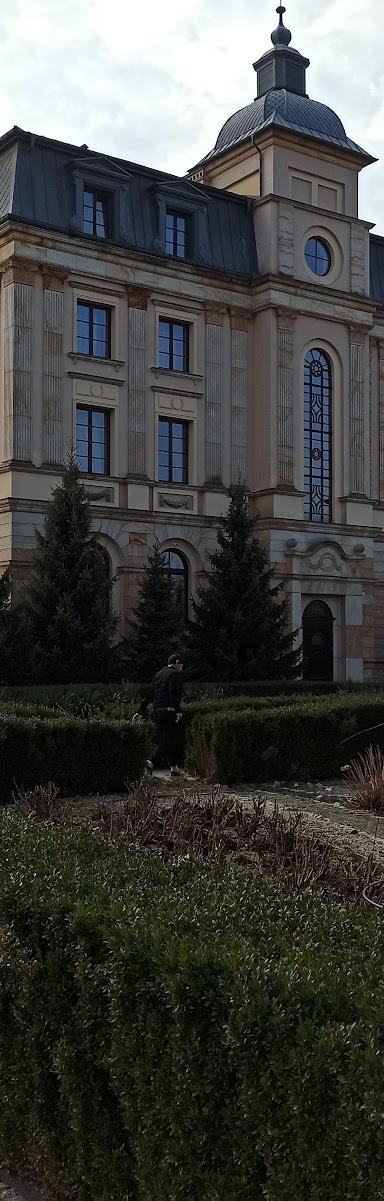 Tenis na Trawie — obiekt sportowy, Wieniec Zalesie