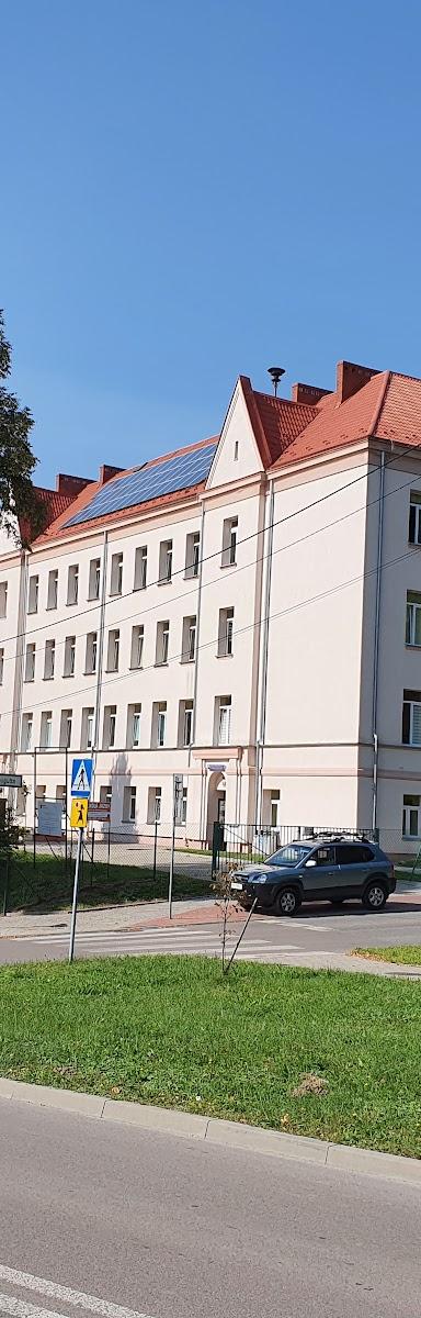 SP1 Miechów  — obiekt sportowy, Miechów