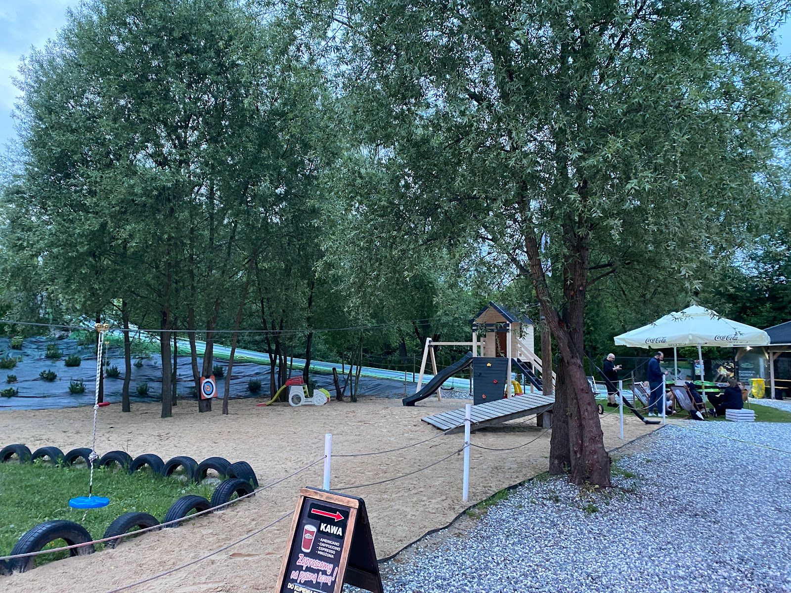 Park Wola Sodowa — zdjęcie kortu
