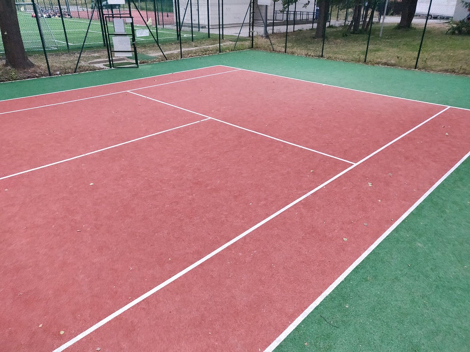 Tenis Kliny — zdjęcie kortu