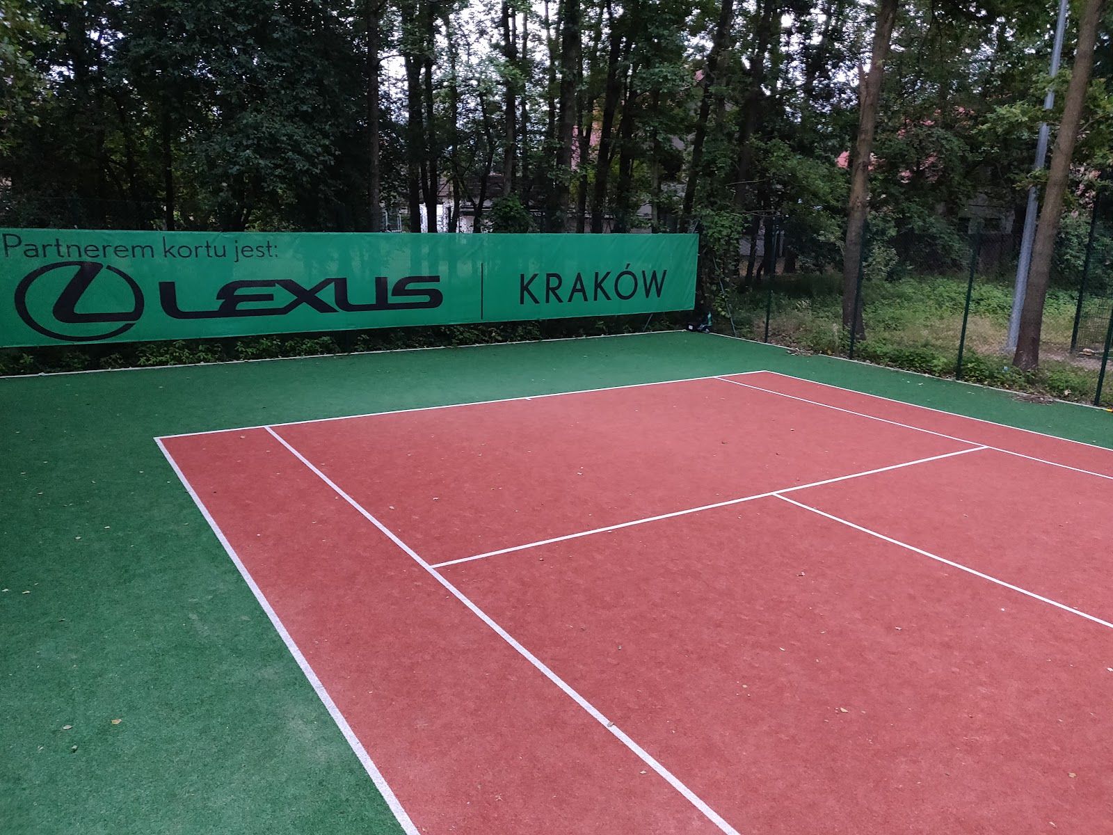 Tenis Kliny — zdjęcie kortu