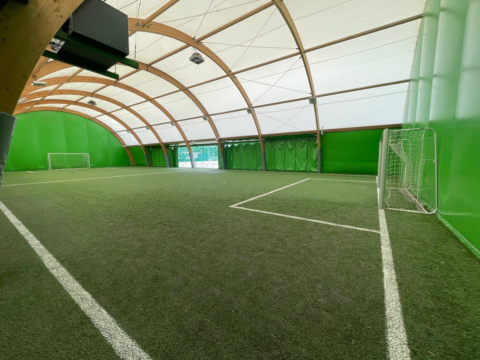 KosmoS Arena — zdjęcie kortu