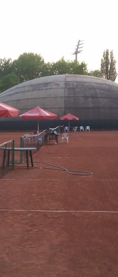 Krakowska Szkoła Tenisa TENIS24 — kort Tenis w Krakowie