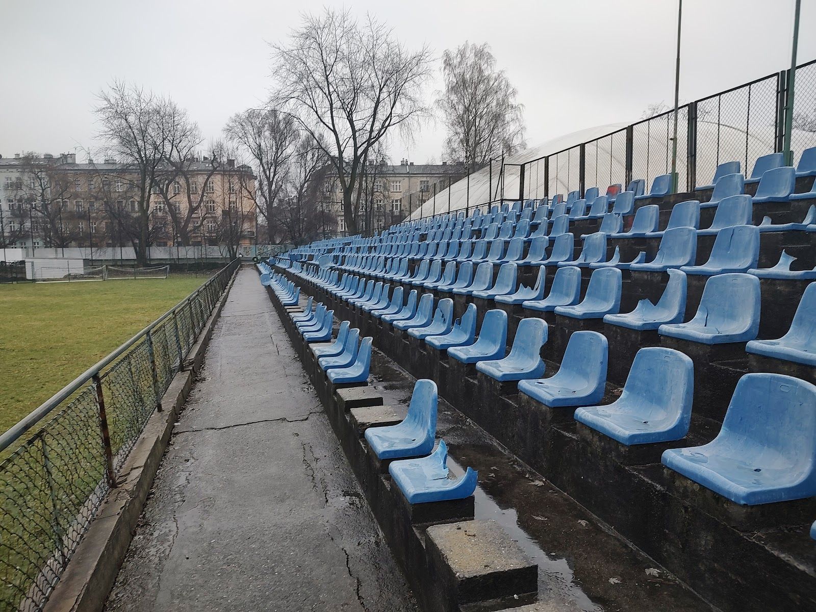 KS Nadwiślan Kraków — zdjęcie kortu