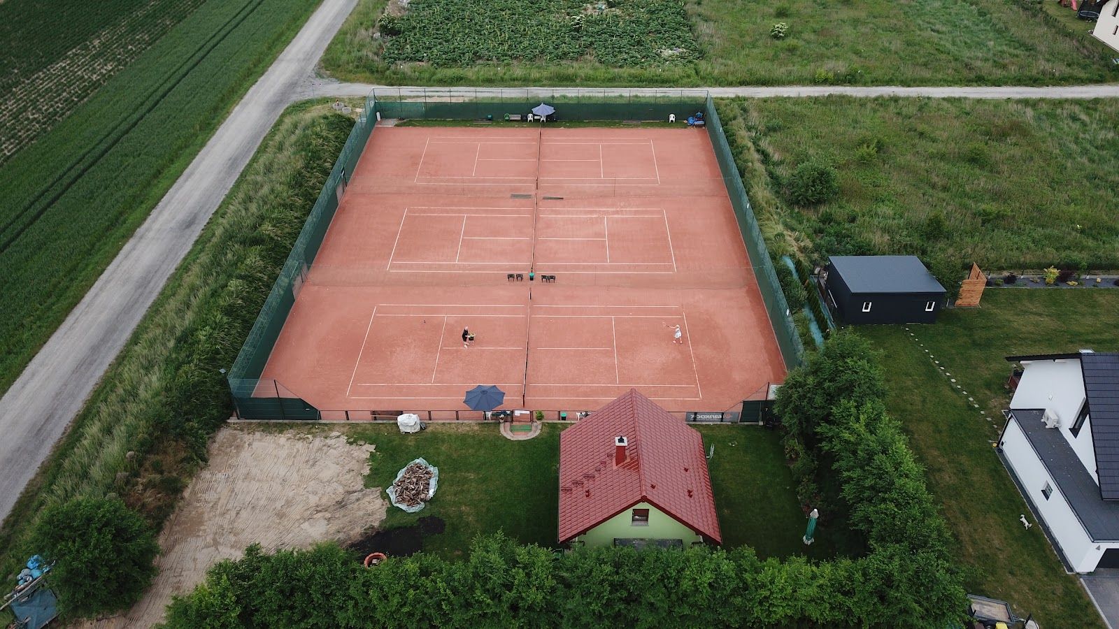 Oleśnicki Klub Tenisowy — zdjęcie kortu
