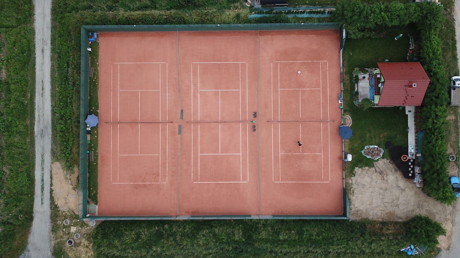 Oleśnicki Klub Tenisowy — zdjęcie kortu