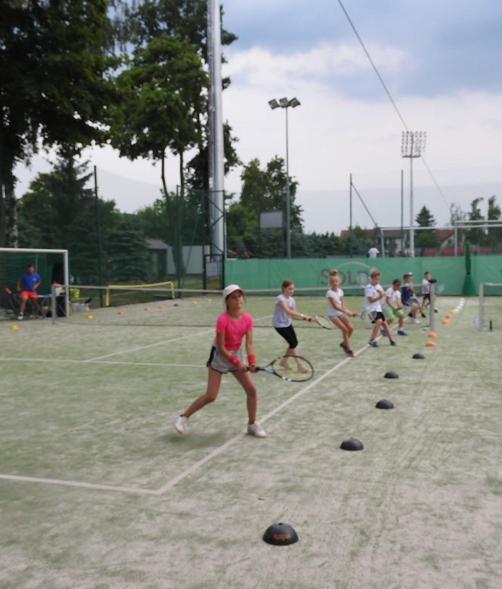 Szkoła Tenisa Soldi — kort Tenis w Niepołomicach