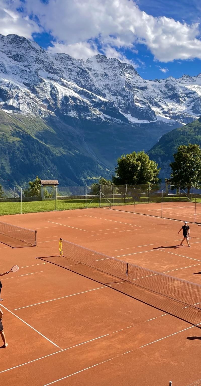 Obóz tenisowy — Mürren, Szwajcaria — 1